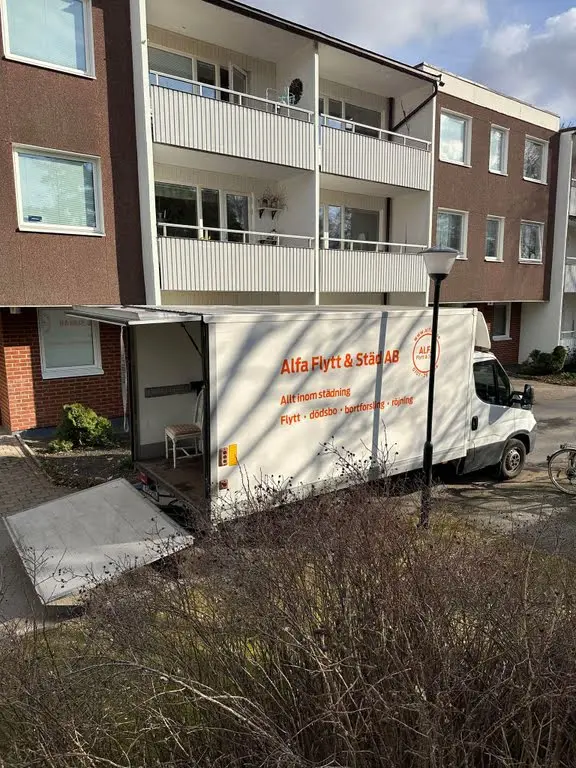 Alfa Flytt & Städ