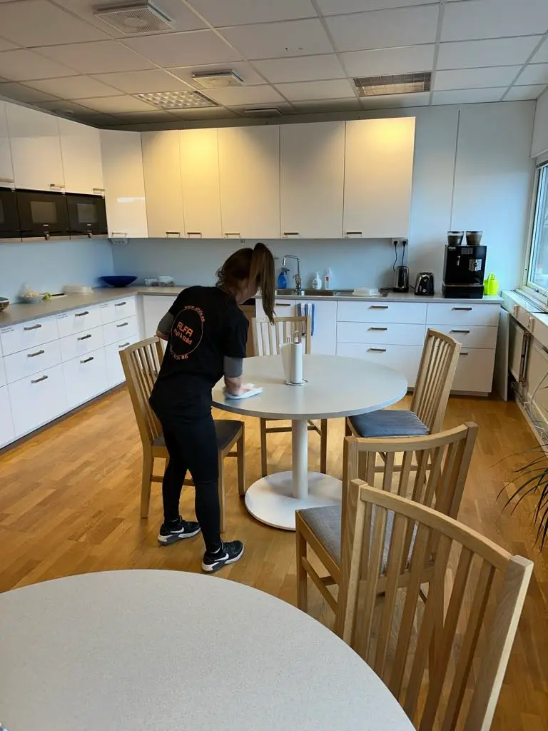 Städfirma i Göteborg, Flyttstädning Göteborg – Professionell städning med garanti, hemstädning, Storstädning i Göteborg