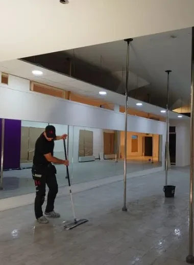 Kontorstädning, Flyttstädning, Företagsflytt i Göteborg med omnejd – Professionell kontorsflytt i hela Sverige, golvvård